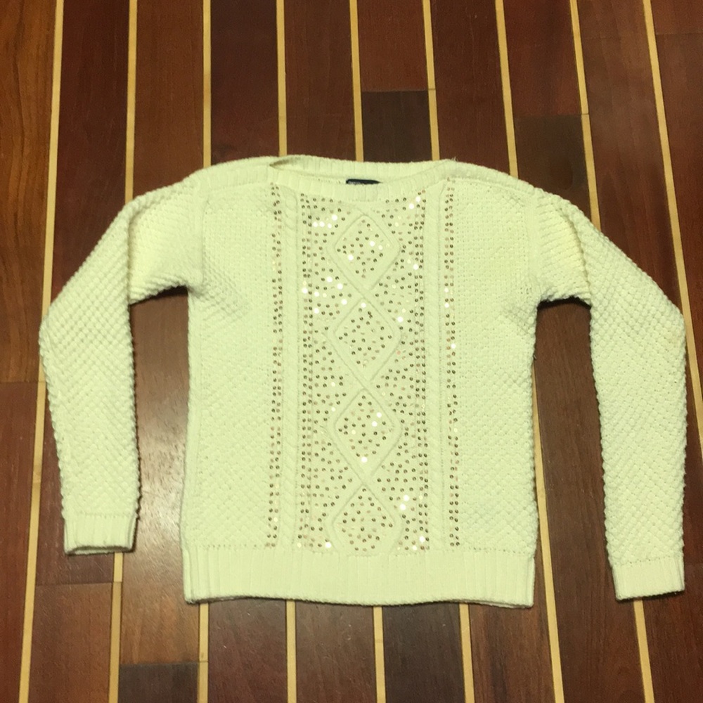 Cute White Sweater ❄️✨